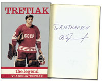 Vladislav Tretiak. Russische Eishockey-Torhterlegende. Goldmedaille 1972, 1976 und 1984. Olympisches Silbermedaille 1980. Originalauotpgraph auf Vorsatzblatt seiner Biografie: Tretiak - The Legend. ( 16x24 cm, 262 Seiten mit Fotos, Edmonton 1987, English)