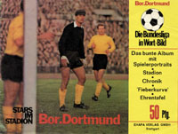 Stars im Stadion. Borussia Dortmund. Das bunte Album mit Spielerportraits. Stadion. Chronik. Fieberkurve. Ehrentafel.