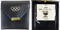 Olympic Games 1952. IOC Silver Medal Winner Pin<br>-- Estimate: 100,00  --