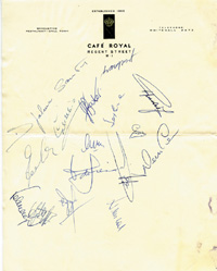 Autograph FIFA World Football Team v England 1963<br>-- Stima di prezzo: 150,00  --