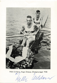 (1908-1994) S/W-Autogrammkarte "Willi Eichhorn, Hugo Strauss, Olympiasieger 1936" mit Originalsignatur vom  verstorbenen Ruder-Olympiasieger 1936 Willi Eichhorn (GER). 15x10,5cm.