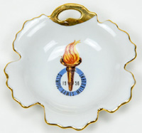 Olympic Games 1956. Commemorative ashtray<br>-- Estimatin: 60,00  --