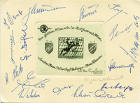 Erinnerungsblatt vom Lnderspiel am 26.10.1960 Nordirland v Deutschland und Griechland v D mit 16 original Signaturen der deutschen Spieler, 15x11 cm.<br>-- Schtzpreis: 80,00  --