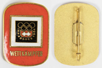 Offizielles Teilnehmerabzeichen Olympische Spiele Innsbruck 1964 Wettkmpfer. Bronze, versilbert, mehrfarbig emailliert. 3x4,2 cm.