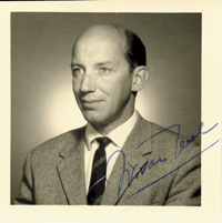 (1922-1972) S/W-Foto mit original Signatur von Willem van Heel (NED). Feldhockey Olympische Spiele 1948 Bronzemedaille mit der Mannschaft der Niederlande,.<br>-- Schtzpreis: 60,00  --