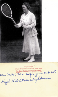 (1886-1974) Karte von Hazel Wightman (USA) mit original Widmung der zweifachen Goldmedaillengewinner bei den Olympischen Spielen 1924  im Tennis (Doppel + Mix-Doppel), 14x8 cm.<br>-- Schtzpreis: 150,00  --