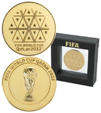 FIFA World Cup Quatar 2022. Offizielle Teilnehmermedaille fr Fuball - Weltmeisterschaft 2022. Bronze, vergoldet 5,0cm. Im original Etui mit der Aufschrift "FIFA".