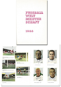 World Cup 1966. German Sticker Kunold w. Pele<br>-- Estimatin: 180,00  --