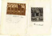 Zwei Autogrammbuchseiten aus dem Jahre 1938 mit aufmontierten Magazinfotos und original Signaturen mit Tinte von den Natinonalspielern Fritz Szepan (Schalke 04), Rudo Gellesch (Schalke 04) und Fritz Buchloh, je 20,5x16 cm.<br>-- Schtzpreis: 40,00  --