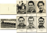 7 Postkartenmotive mit den Spielern der deutschen Mannschaft der Fuball - Weltmeisterschaft 1954, Echte Fotos, "Schirner" Bilder, Je 15x11 cm.<br>-- Schtzpreis: 75,00  --