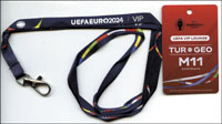 Offizielles VIP Lounge Card der UEFA Euro 2024. Turkey v Georiga in  in Dortmund. Kunststoff, farbig bedruckt, 8x5,5 cm mit original VIP Halsband.