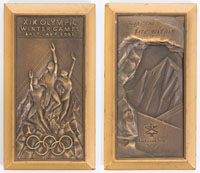 Offizielle Teilnehmermedaille fr Athleten der 19.Olympischen Winterspielen von Salt Lake City 2002. Bronze, 9x5 cm.