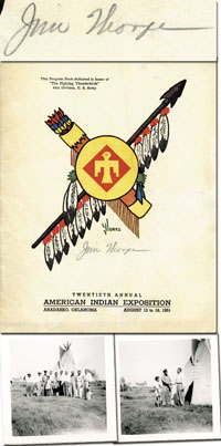 (1887-1953) Original Signatur von Jim Thorpe (USA) auf einem Programmheft "20th American Indian Exposition 1951" mit Bleistift. Thorpe gewann bei den Olympischen Spielen 1912 zwei Goldmedaillen im Fnf- und im Zehnkampf. Thorpe war nach seiner Oympischen K