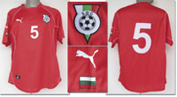 Original match worn Spielertrikot von Bulgarien mit der Rckennummer 5. Getragen am 21.08.2002 im Freundschaftsspiel gegen Deutschland in Sofia. Bulgarien - Deutschland  2:2. Tauschtrikot. Status:AAA.