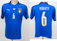 Original match worn Spielertrikot von Italien mit der Rckennummer 6. Getragen von Marco Verratti am 06.07.2021 im Halbfinale der Fuball Europameisterschaft gegen Spanien. Italien - Spanien 1:1 n.V., 4:2 i.E. Status:AAC.<br>-- Schtzpreis: 1200,00  --