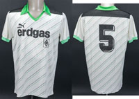 match worn football shirt Mnchengladbach 1985/86