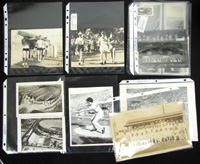 16 S/W-Fotos der Olympischen Spiele 1932 in Los Angeles. Zeigen u.a. die finnische Olympiamannschaft, die Diskuswerferin Lillian Copeland, Szenen vom Radfahren, Gehen, Rudern, Stadion usw. Max. 27,5x17cm.